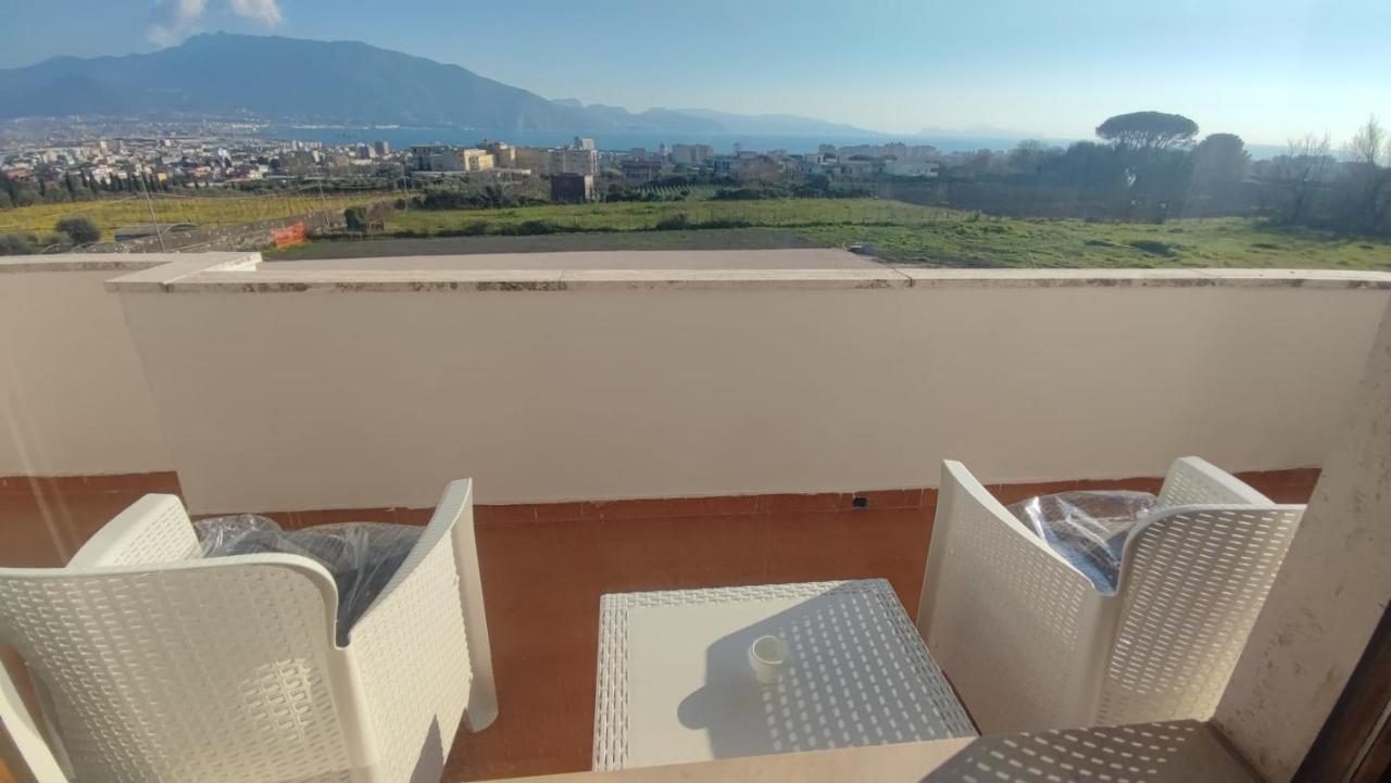 B&B Il Giardino Di Villa Anna Trecase Екстер'єр фото