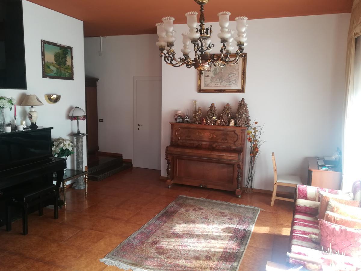 B&B Il Giardino Di Villa Anna Trecase Екстер'єр фото