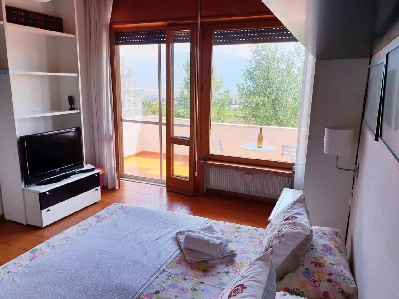 B&B Il Giardino Di Villa Anna Trecase Екстер'єр фото