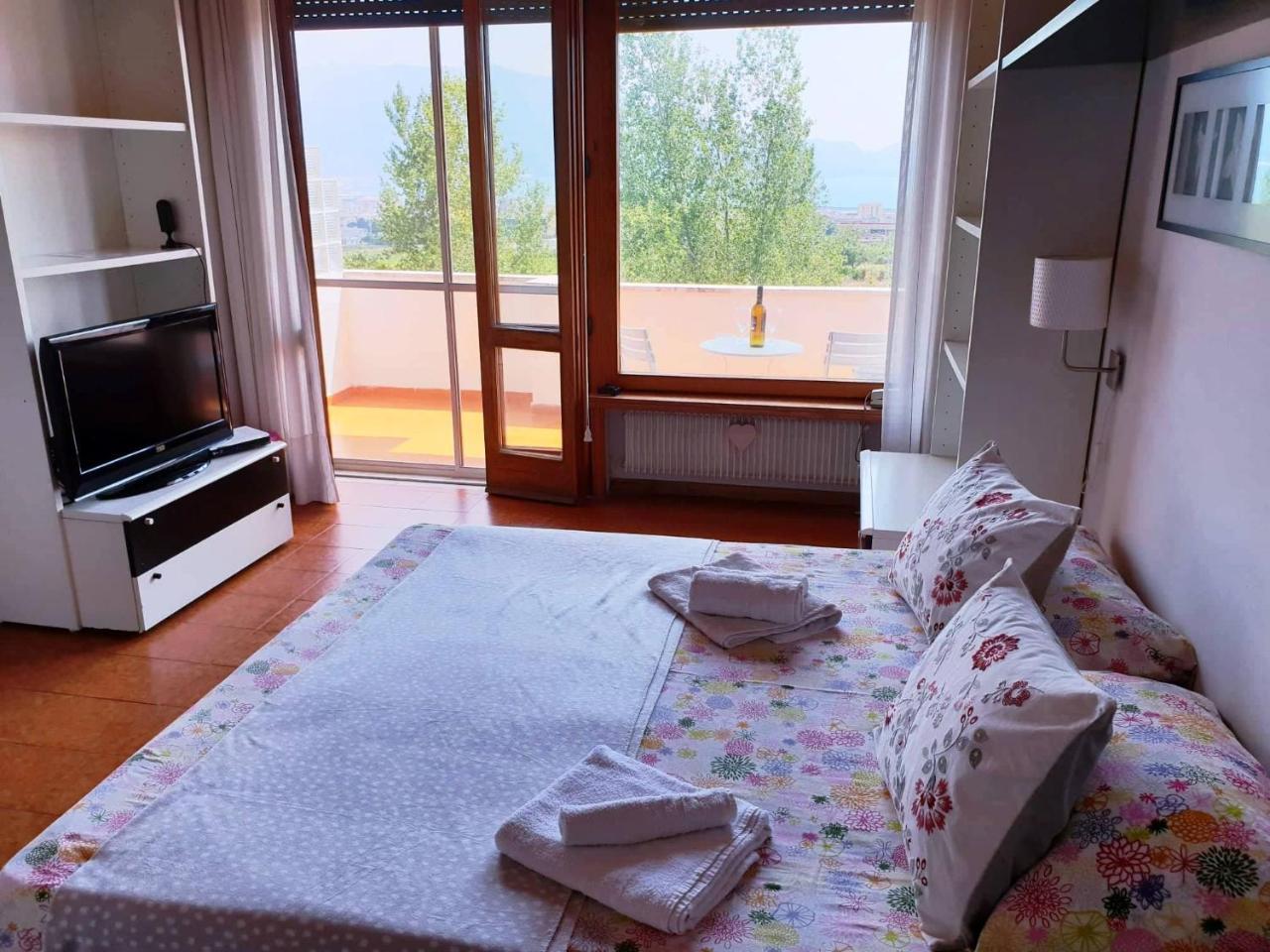 B&B Il Giardino Di Villa Anna Trecase Екстер'єр фото